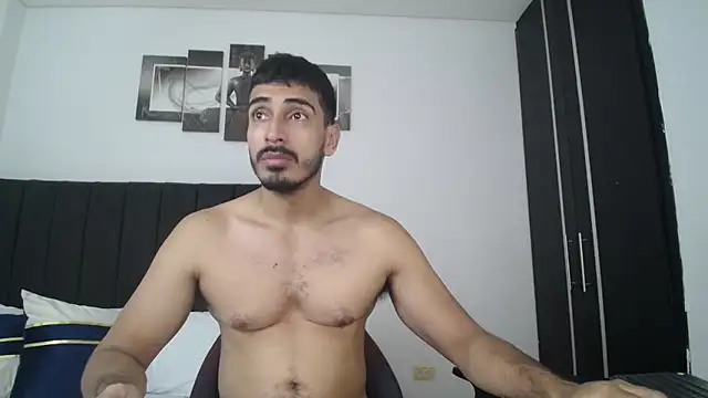 Snapshot of muscle_ares chatting on 01-26-25, 12:22 muscle ares online show from 01-26-25, 12:22