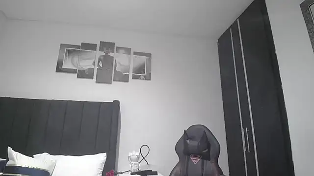 Snapshot of muscle_ares chatting on 01-27-25, 11:43 muscle ares online show from 01-27-25, 11:43