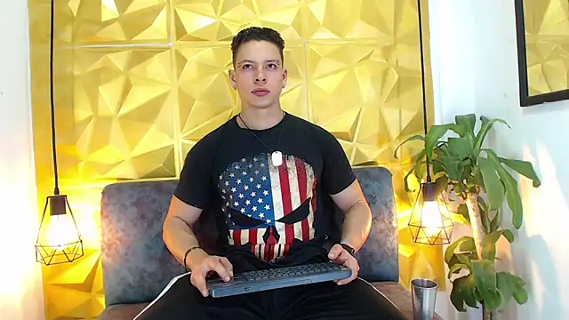 Snapshot of Baxter_Dex chatting on 12-14-24, 04:12 Baxter Dex online show from 12-14-24, 04:12