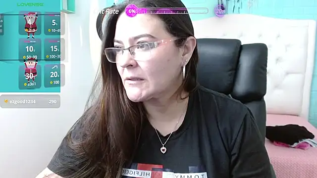 MsJossie online show from 12-22-24, 04:28