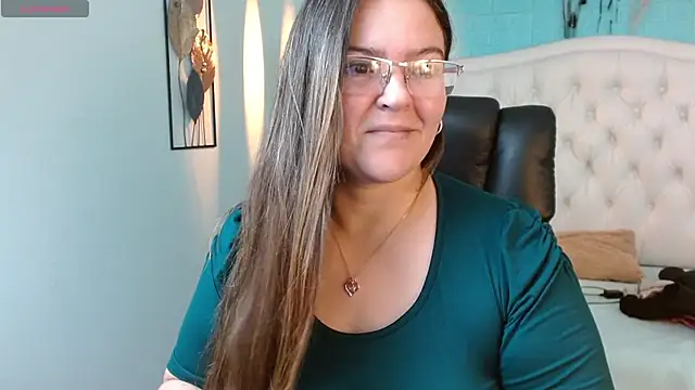 MsJossie online show from 04-21-26, 03:35