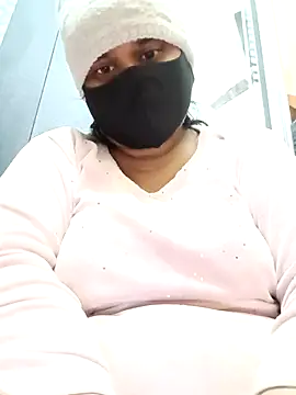 Shoni   online show from 01-13-26, 04:34