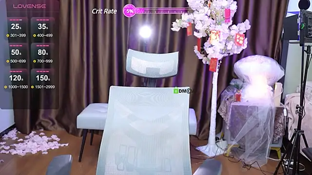 Snapshot of tina0604 chatting on 02-04-25, 01:45 tina0604 online show from 02-04-25, 01:45