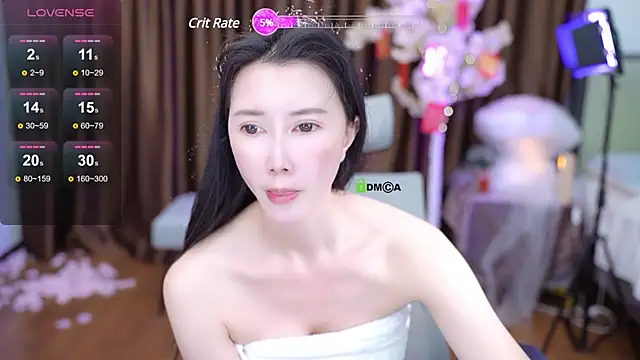 Snapshot of tina0604 chatting on 02-12-25, 12:33 tina0604 online show from 02-12-25, 12:33