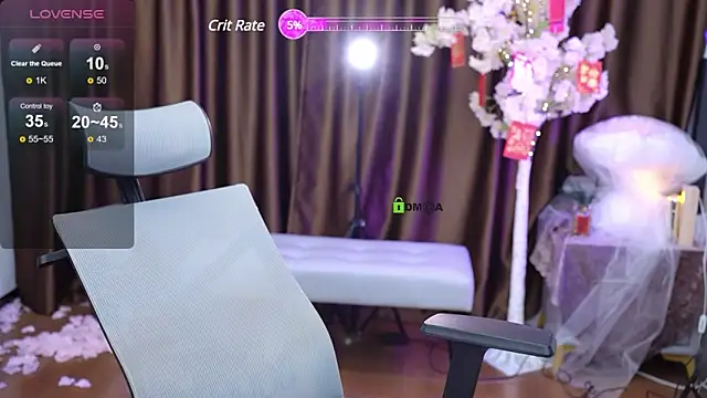 Snapshot of tina0604 chatting on 02-17-25, 12:16 tina0604 online show from 02-17-25, 12:16
