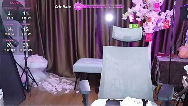 Snapshot of tina0604 chatting on 10-19-25, 12:44 tina0604 online show from 10-19-25, 12:44