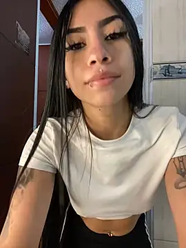 Bunny sexy01 online show from 04-07-26, 01:39