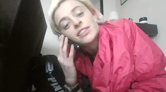 watermellonpussy online show from 03-01-25, 06:11