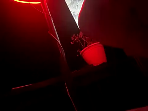 watermellonpussy online show from 09-10-25, 10:04