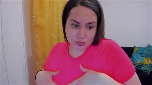 Snapshot of _madalexa_ chatting on 02-25-25, 02:25 madalexa online show from 02-25-25, 02:25