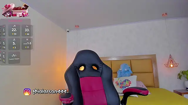 LARSONMIA online show from 02-19-25, 12:22