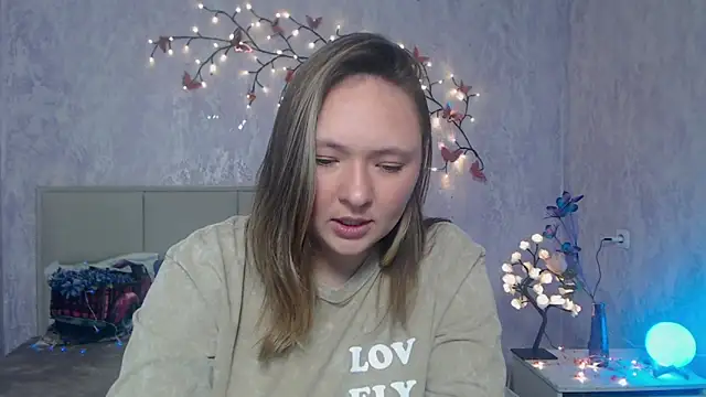 SallyVerda online show from 03-20-26, 06:13