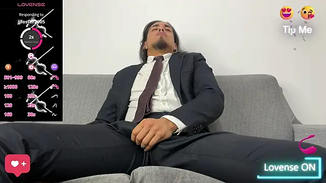 Tom blunt96 online show from 09-15-25, 08:31