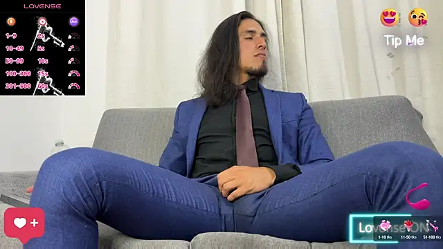 Tom blunt96 online show from 11-05-25, 01:49