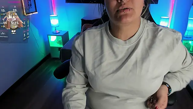 lucky-leah online show from 11-26-25, 03:40