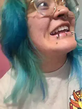 lucky-leah online show from 04-21-26, 04:19