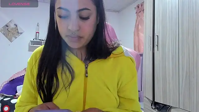 Kayla foxxy online show from 06-05-26, 03:29