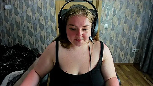 valery1610 online show from 06-25-26, 10:31