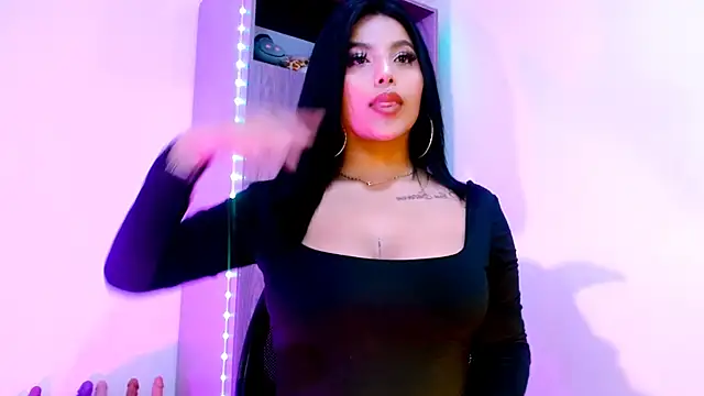 Candy beauty online show from 05-15-26, 01:51