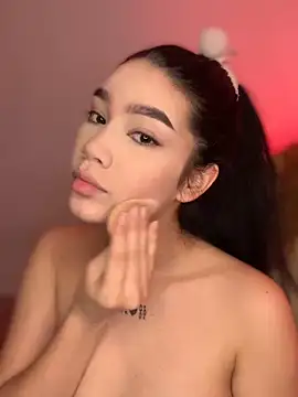 Snapshot of Ambar_R0SSE chatting on 01-26-25, 12:05 Ambar R0SSE online show from 01-26-25, 12:05