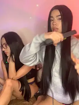 Snapshot of Ambar_R0SSE chatting on 02-22-25, 04:18 Ambar R0SSE online show from 02-22-25, 04:18