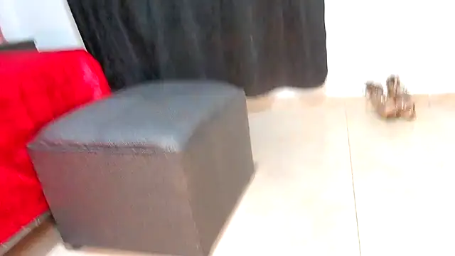 Mila cams1  online show from 09-12-25, 02:44