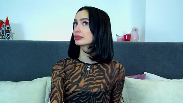 MarieKarma online show from 01-27-25, 12:43