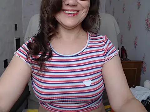 KittyyLaBeauty online show from 05-04-26, 05:25