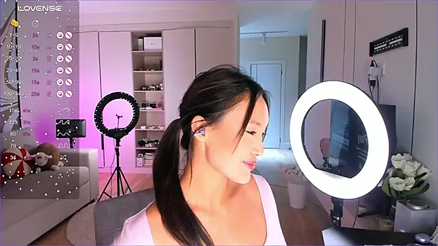 Snapshot of Sweet_yasu chatting on 12-16-24, 07:48 Sweet yasu online show from 12-16-24, 07:48