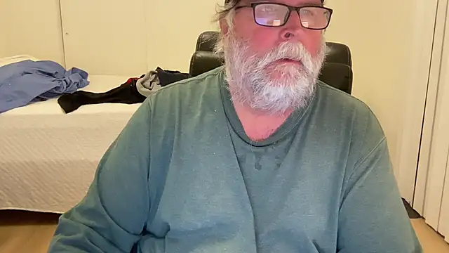 Drummajor online show from 01-13-26, 05:35