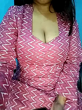 Snapshot of Dayna-36 chatting on 12-25-24, 10:48 Dayna-36 online show from 12-25-24, 10:48