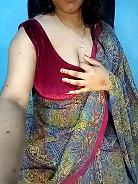 Snapshot of Dayna-36 chatting on 02-06-25, 10:21 Dayna-36 online show from 02-06-25, 10:21