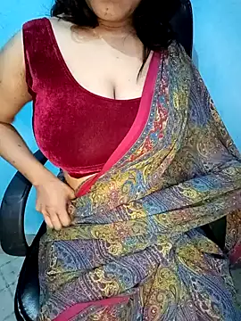 Snapshot of Dayna-36 chatting on 03-06-25, 08:37 Dayna-36 online show from 03-06-25, 08:37