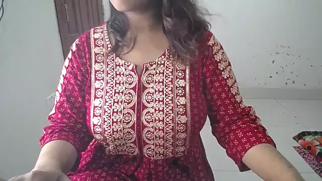 Snapshot of Dayna-36 chatting on 10-03-25, 02:25 Dayna-36 online show from 10-03-25, 02:25