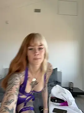 SallyDinosaur online show from 01-17-26, 07:50