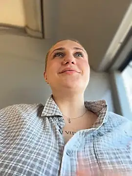 JessiMur online show from 07-20-26, 05:33