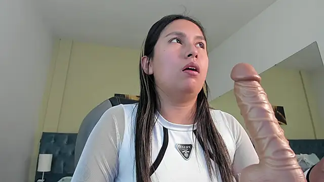  Natalie18 online show from 02-02-25, 08:30