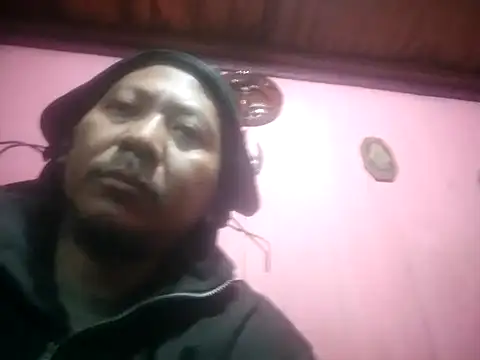 Snapshot of Dodoldolly chatting on 11-05-25, 03:12 Dodoldolly online show from 11-05-25, 03:12