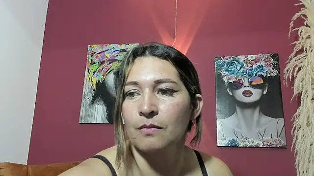 Devil Sara online show from 02-07-25, 11:45