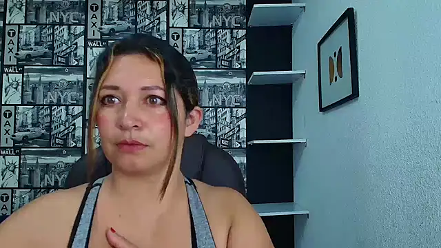 Devil Sara online show from 02-18-25, 11:44