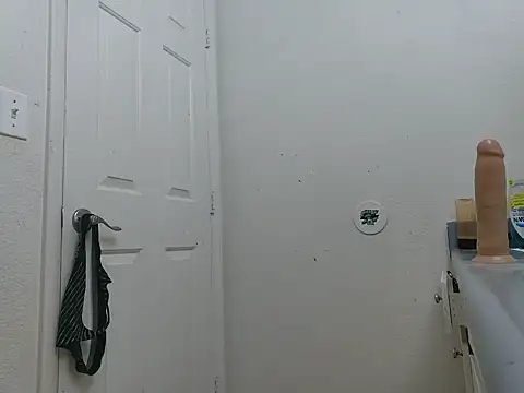 Snapshot of Fuckmyassg00d chatting on 02-09-25, 10:43 Fuckmyassg00d online show from 02-09-25, 10:43