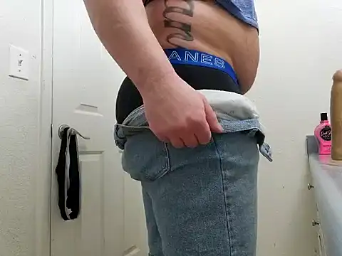 Snapshot of Fuckmyassg00d chatting on 03-04-25, 10:57 Fuckmyassg00d online show from 03-04-25, 10:57