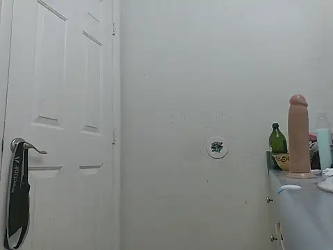 Snapshot of Fuckmyassg00d chatting on 09-08-25, 05:34 Fuckmyassg00d online show from 09-08-25, 05:34