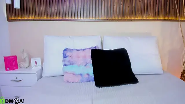 celeste wayne online show from 04-05-26, 02:25