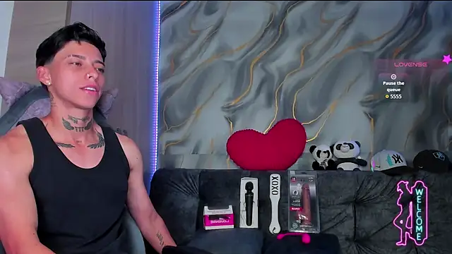 AmberAdams  online show from 08-01-26, 01:49