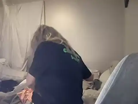 ALEXADANIELLE online show from 02-02-25, 10:46