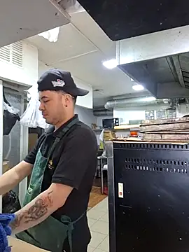 Victorjose3030 online show from 10-24-25, 08:16