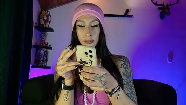 Snapshot of Juana_777 chatting on 05-07-26, 11:32 Juana 777 online show from 05-07-26, 11:32