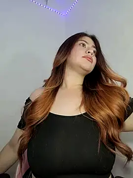 Scarlet garnet online show from 11-05-25, 03:06