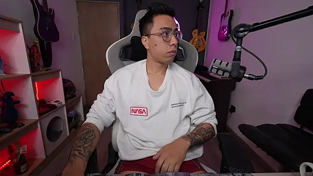 granxarma960 online show from 11-11-25, 11:54